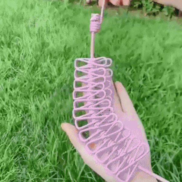 Travel-Friendly Clothesline Kit